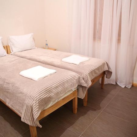 Guesthouse Emma Gyumri Bagian luar foto