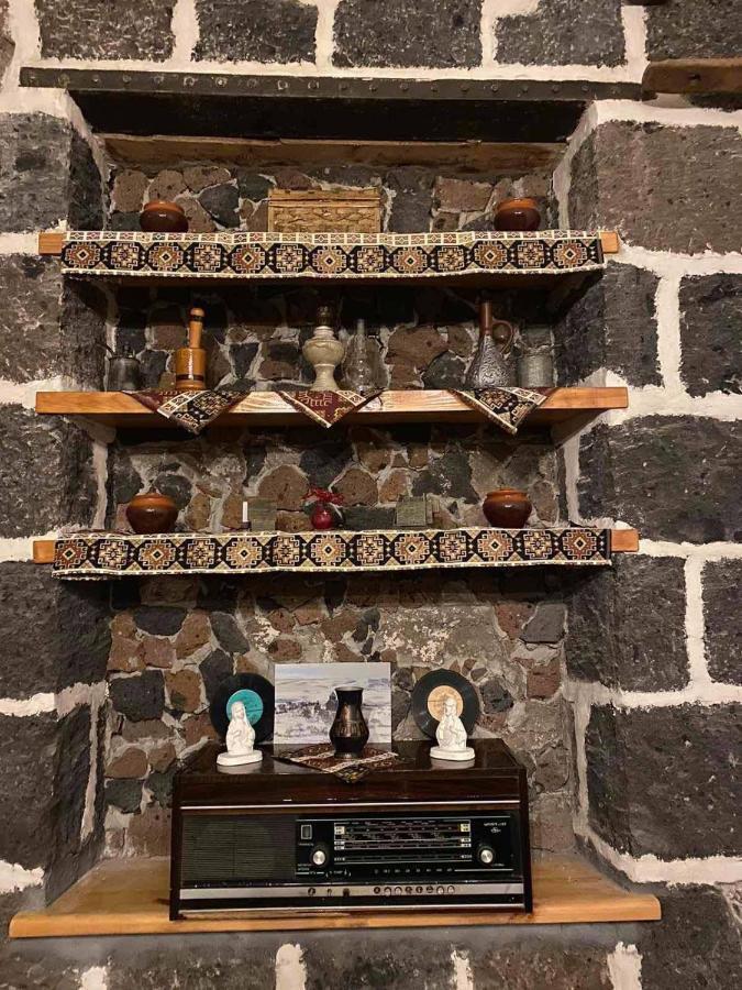 Guesthouse Emma Gyumri Bagian luar foto