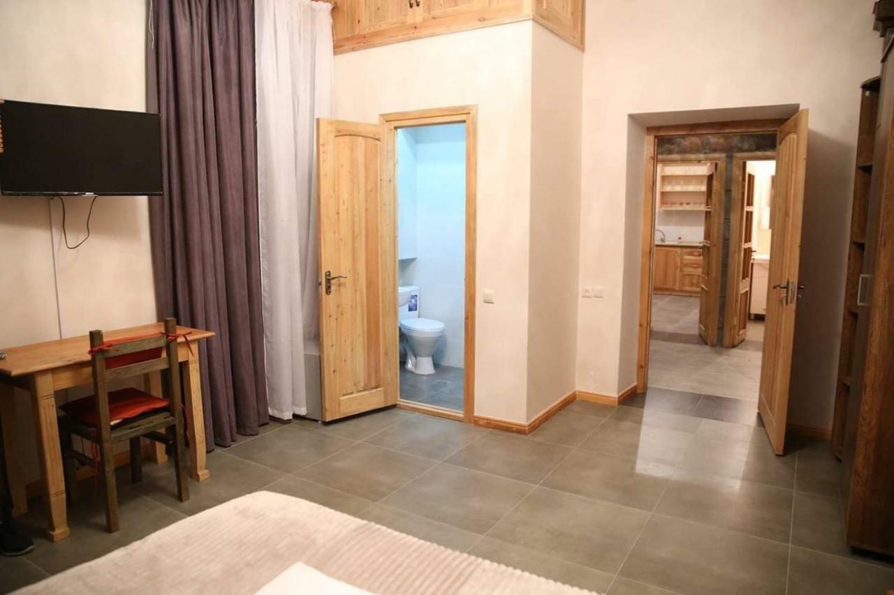 Guesthouse Emma Gyumri Bagian luar foto