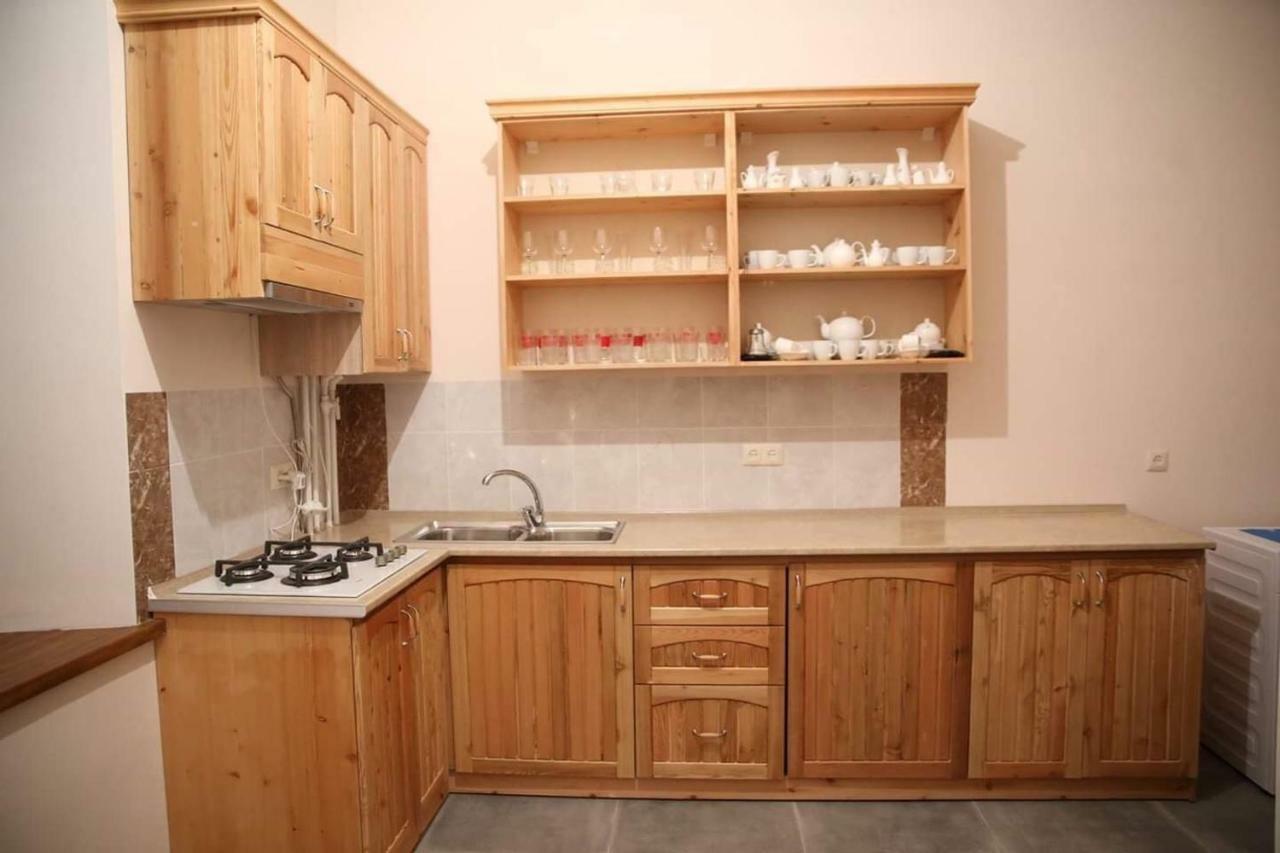 Guesthouse Emma Gyumri Bagian luar foto
